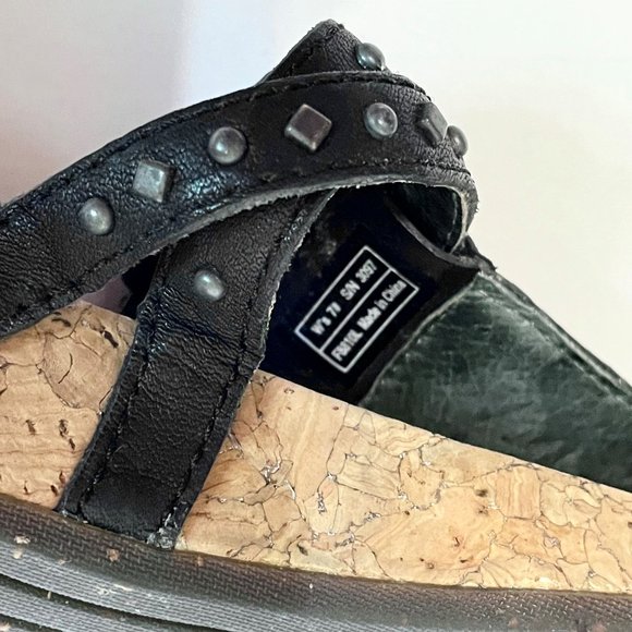 UGG Deitra Dual Strap Studded Leather Cork Thong Flip Flop Sandal Shoe 7 Black - Picture 6 of 10